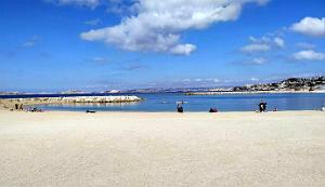 33 Marseille - Plage Prado-Borely